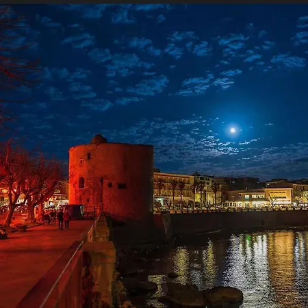 Arc De San Marti Apartment *